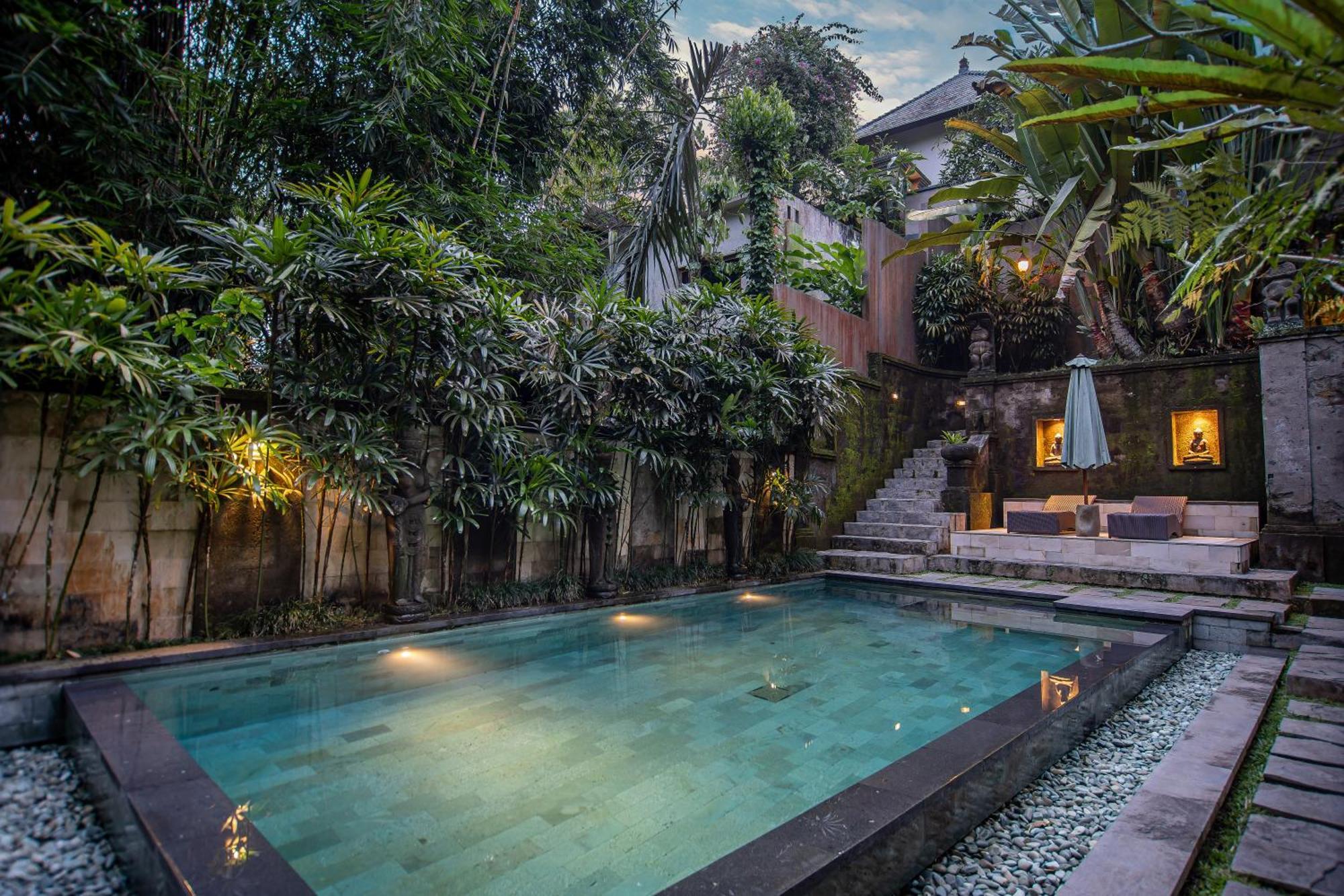 D'Legon Luxury Villas Ubud Extérieur photo