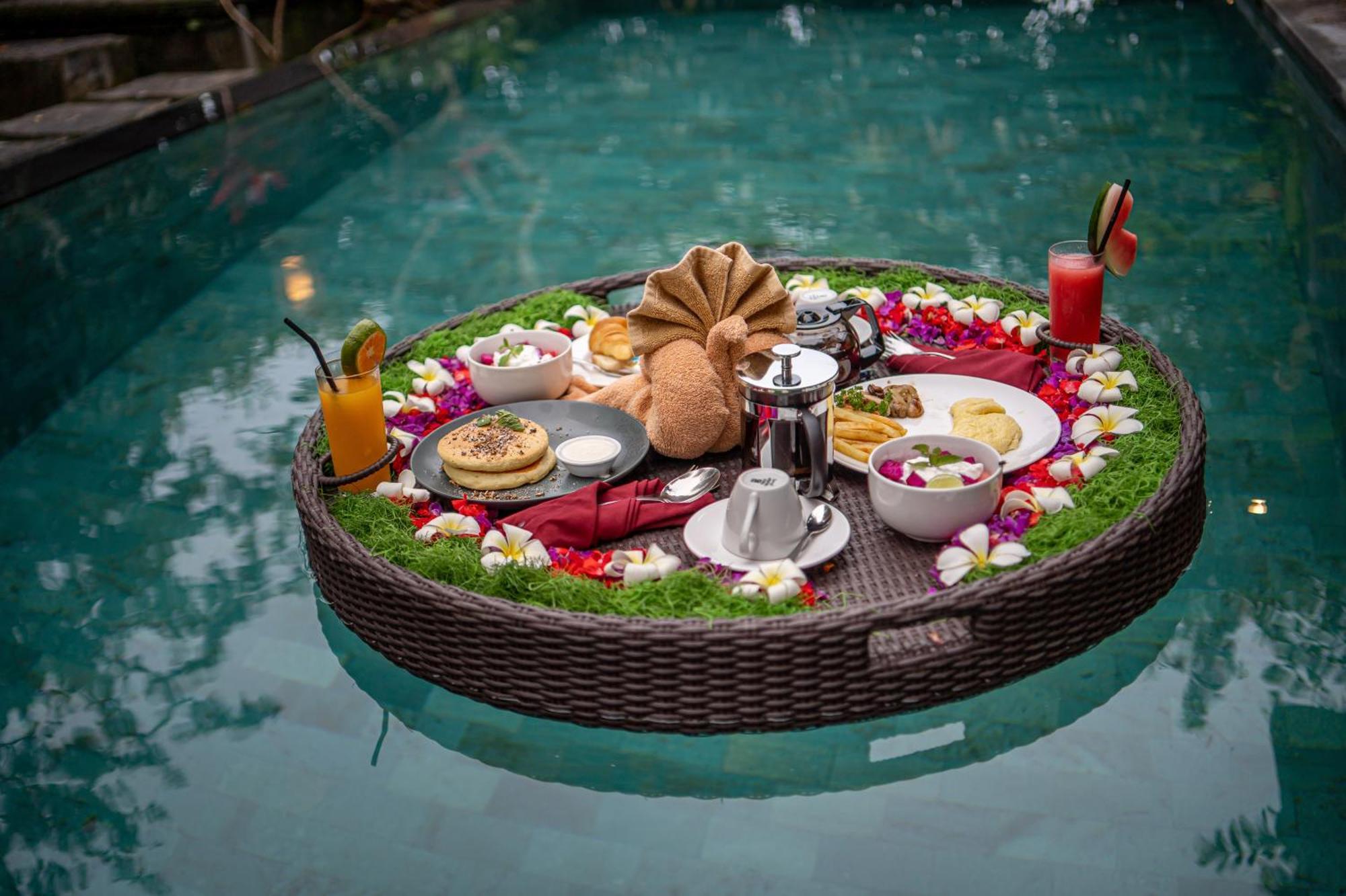D'Legon Luxury Villas Ubud Extérieur photo
