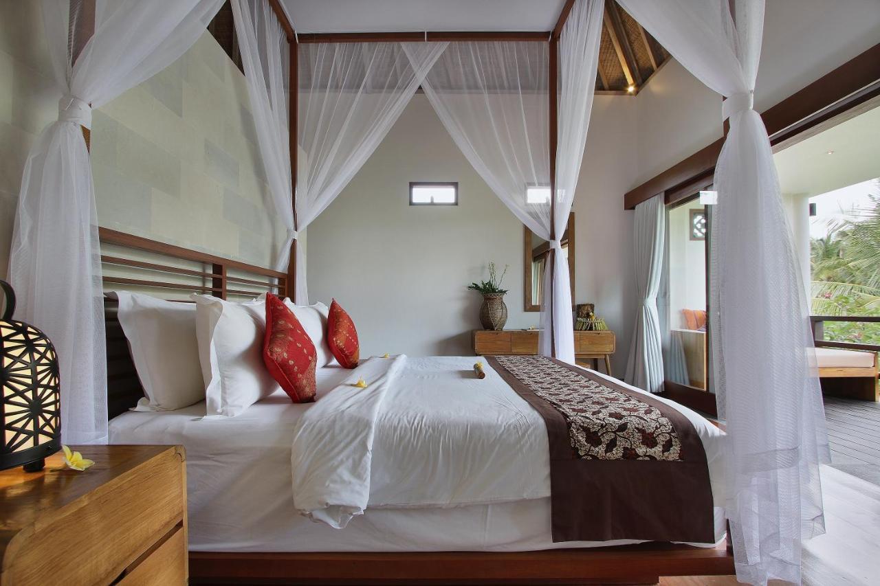 D'Legon Luxury Villas Ubud Extérieur photo