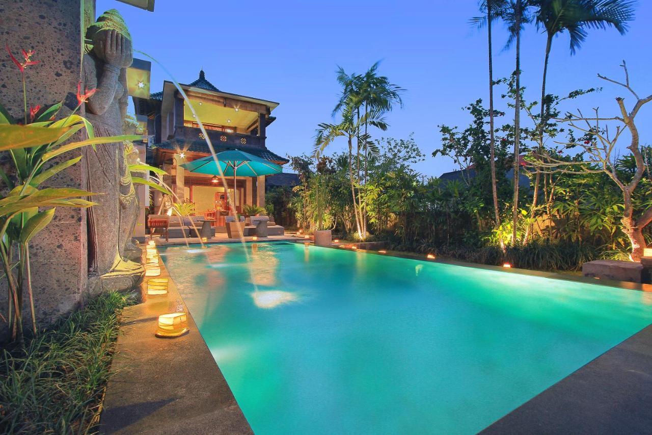 D'Legon Luxury Villas Ubud Extérieur photo